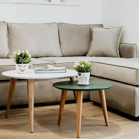 Διαμέρισμα Stylish Nest @15 Min To Center